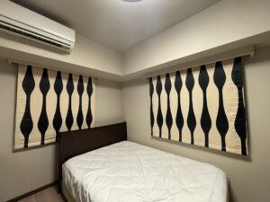 寝室-オーダーカーテン-ローマンシェード-シェード-シビラ-遮光-武蔵小杉-町田